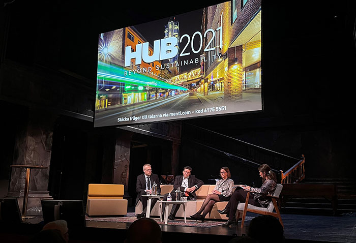 Panel på scenen under HUB2021